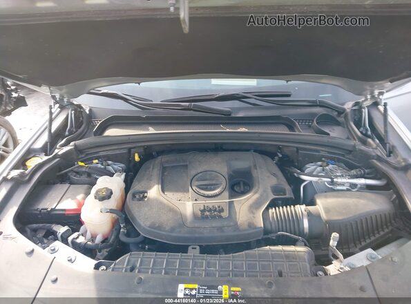 1C4RJKDG2N8511192 2022 JEEP GRAND CHEROKEE L Silver Rear view