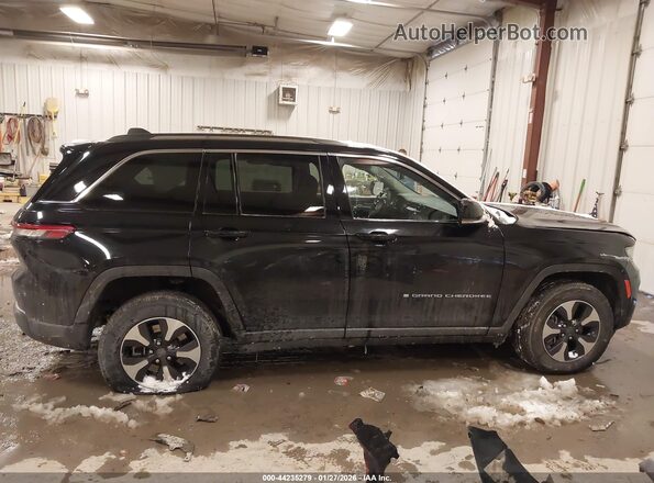 1C4RJYB61PC649335 2023 JEEP GRAND CHEROKEE 4XE Black Вид задньої частини салону