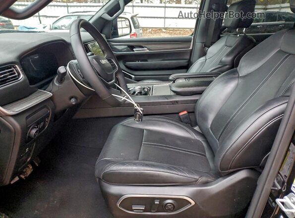 1C4SJRBP4PS562762 2023 JEEP WAGONEER Black წინა სალონის ხედი