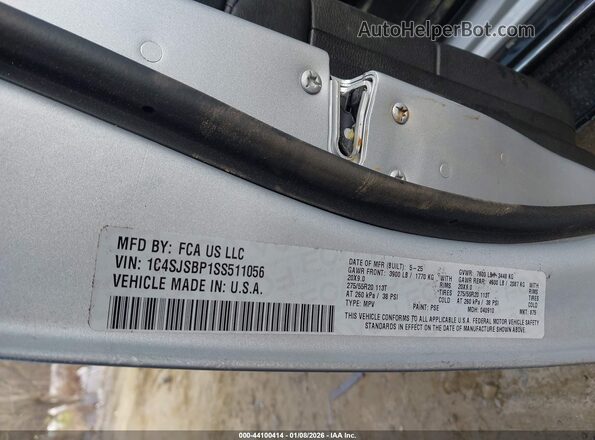 1C4SJSBP1SS511056 2025 JEEP WAGONEER L Silver Вид підкапотного простору