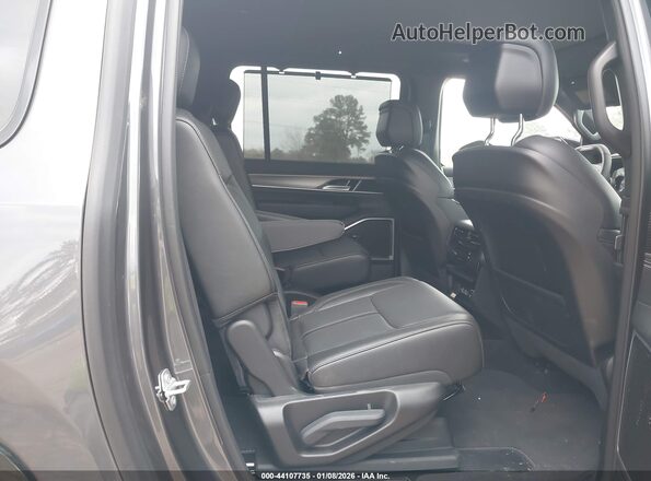 1C4SJSBP7SS533157 2025 JEEP WAGONEER L Gray Vista de la etiqueta del VIN