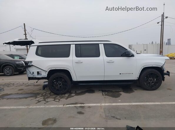 1C4SJSBP8PS560956 2023 JEEP WAGONEER L White Панорамний вид салону 360°