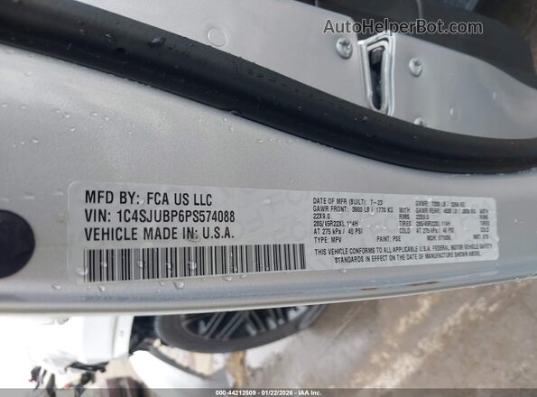 1C4SJUBP6PS574088 2023 JEEP WAGONEER Серебряный 