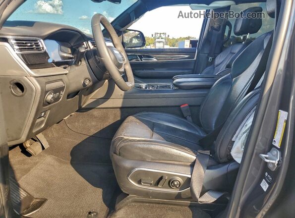 1C4SJUDTXNS109563 2022 JEEP WAGONEER Серебряный Вид салона спереди