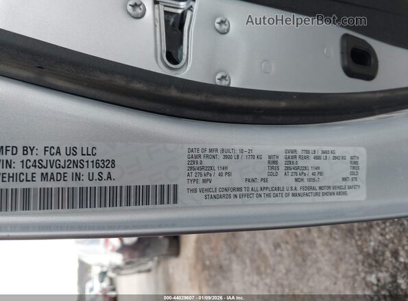 1C4SJVGJ2NS116328 2022 JEEP GRAND WAGONEER Silver 