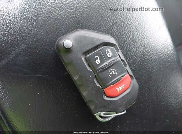 1C6HJTAG7ML521791 2021 JEEP GLADIATOR Black Dashboard view