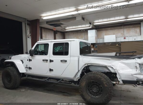 1C6PJTAG4SL505220 2025 JEEP GLADIATOR White 