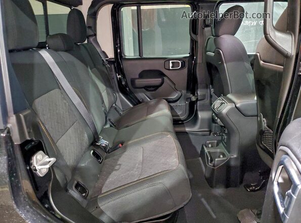 1C6RJTEG6TL151611 2026 JEEP GLADIATOR Black Vista de los asientos traseros