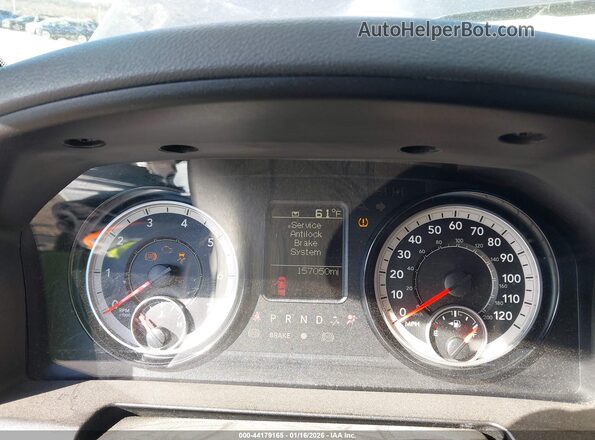 1C6RR6FG9KS574115 2019 RAM 1500 CLASSIC Gray Vista de los asientos traseros