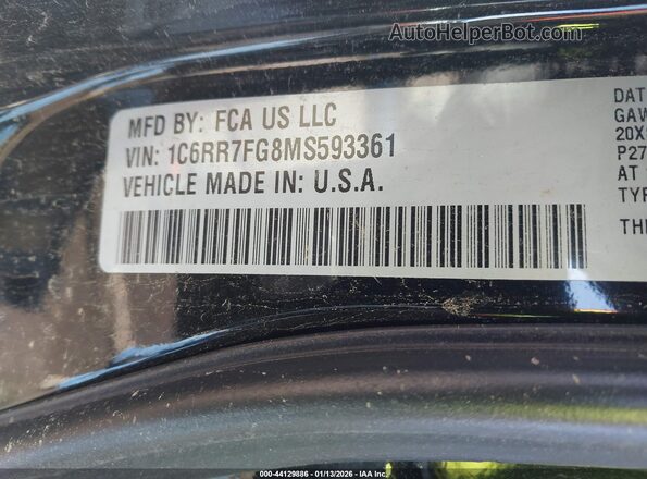 1C6RR7FG8MS593361 2021 RAM 1500 CLASSIC Black 