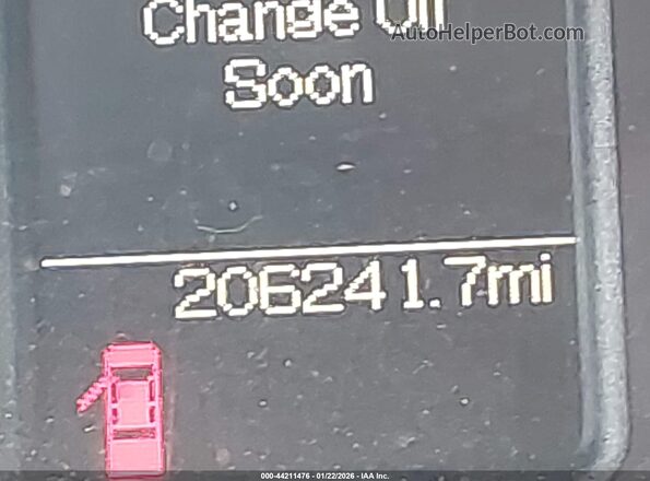 1C6RR7FT8JS309669 2018 RAM 1500 White 