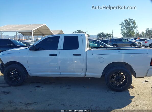 1C6RR7FT9HS837652 2017 RAM 1500 White 
