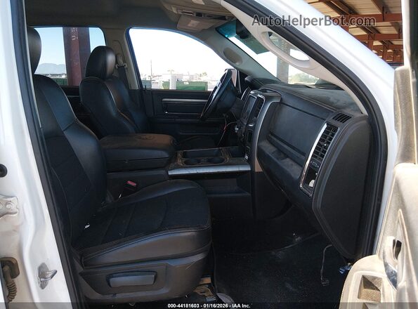 1C6RR7MT5GS138939 2016 RAM 1500 White Widok wnętrza z przodu