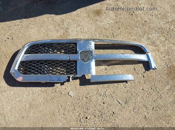1C6RR7TT0MS521426 2021 RAM 1500 CLASSIC Серый Вид панели приборов