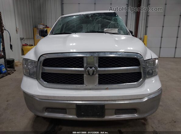 1C6RR7TTXKS609493 2019 RAM 1500 CLASSIC Белый Вид щитка приборов