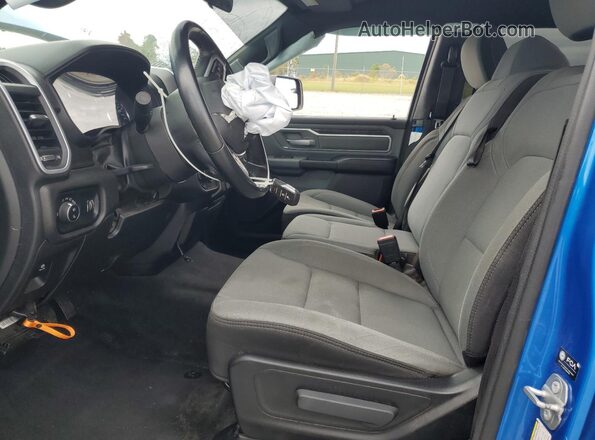 1C6RREBG0NN261053 2022 RAM 1500 Blue წინა სალონის ხედი