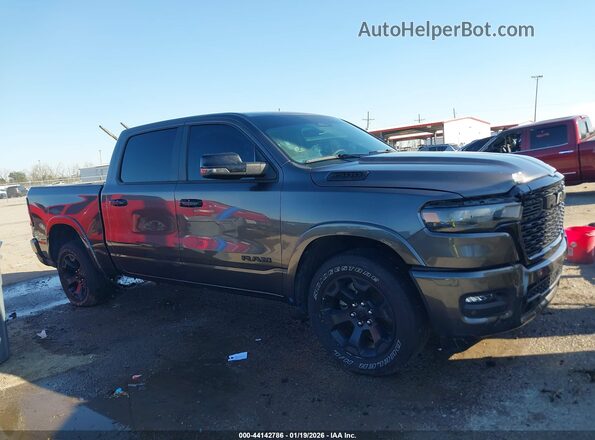 1C6RREFP9SN696613 2025 RAM 1500 Серый Вид щитка приборов