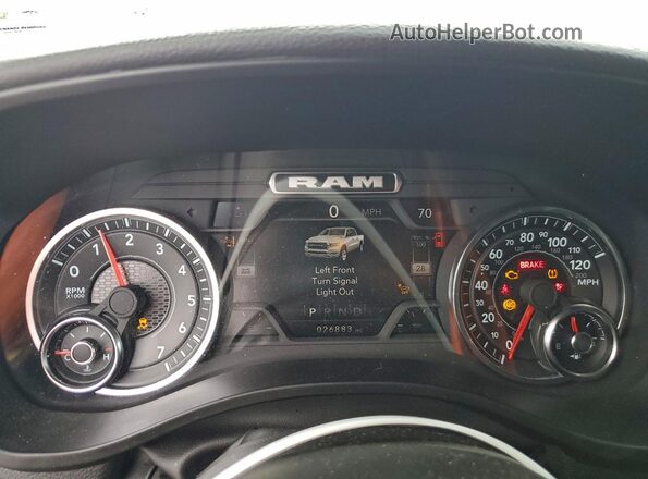 1C6RREFT3RN195031 2024 RAM 1500 Красный Вид щитка приборов