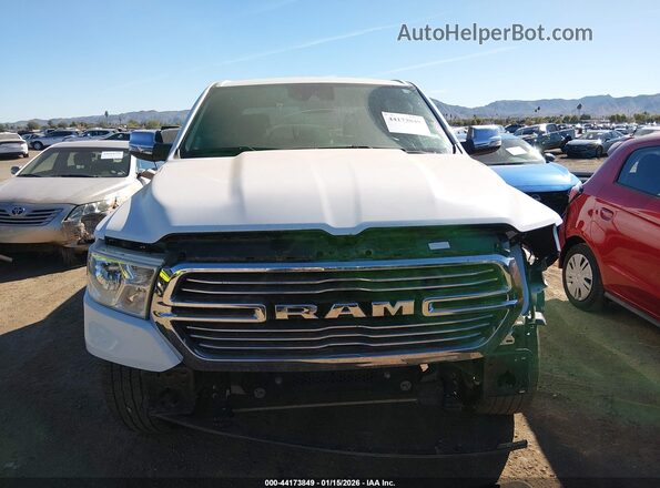 1C6RREJT2RN219696 2024 RAM 1500 Белый Вид задней части салона