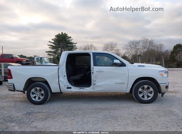 1C6RREJT5RN219434 2024 RAM 1500 White Vista interior de 360 grados