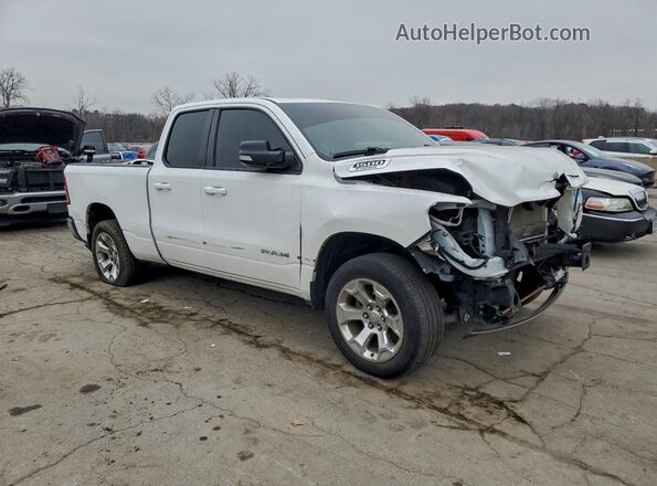 1C6RRFBG3NN240171 2022 RAM 1500 Белый Передняя правая четверть