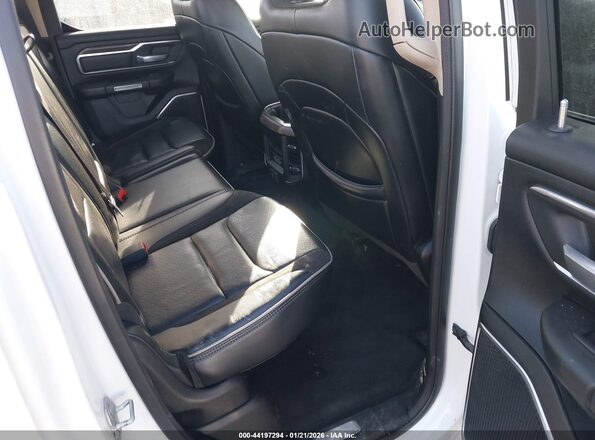 1C6SRFDT4LN280820 2020 RAM 1500 White Widok naklejki z numerem VIN