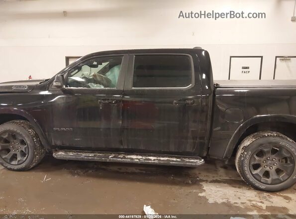 1C6SRFFP3TN167957 2026 RAM 1500 Black Widok wnętrza 360 stopni