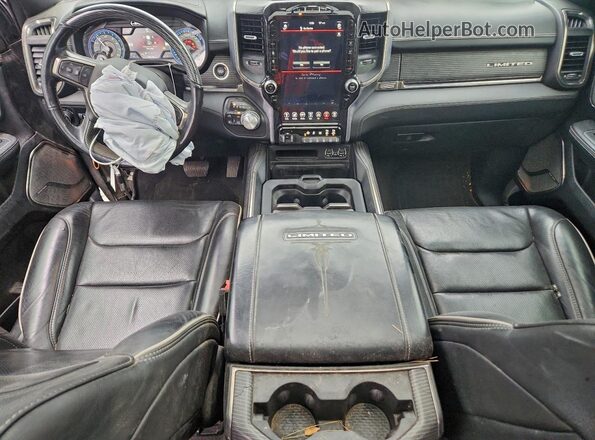 1C6SRFHT2LN419143 2020 RAM 1500 Black Dashboard view