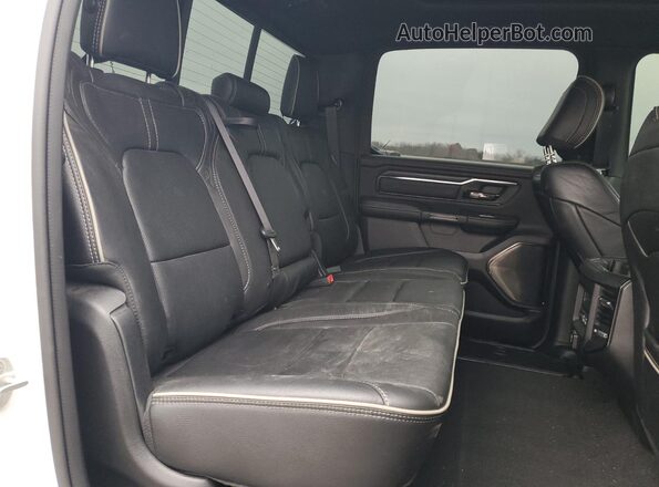 1C6SRFHT3RN161787 2024 RAM 1500 White Вид задніх сидінь