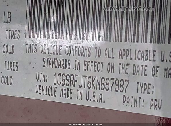 1C6SRFJT6KN697987 2019 RAM 1500 Red Вид підкапотного простору