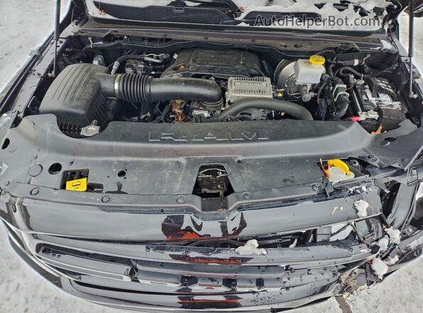 1C6SRFJT7RN190381 2024 RAM 1500 Black Vista interior trasera