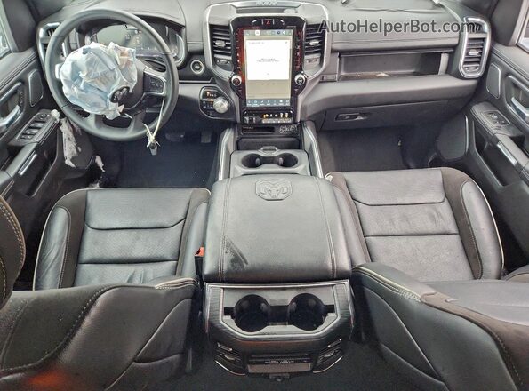 1C6SRFJT7RN190381 2024 RAM 1500 Black Vista del salpicadero