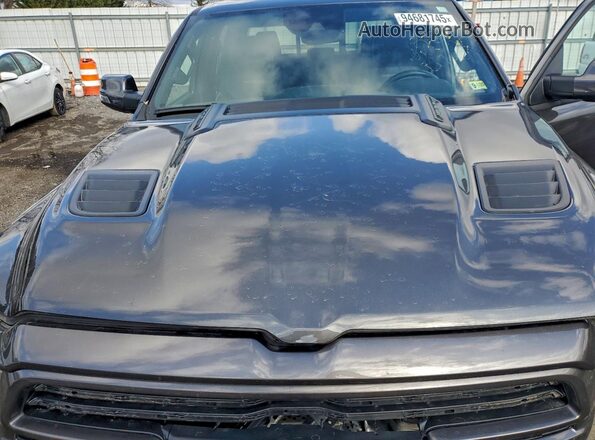 1C6SRFJT7RN230717 2024 RAM 1500 Gray Widok wnętrza z tyłu