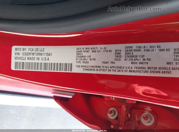 1C6SRFMTXRN111541 2024 RAM 1500 Red Vista del compartimento del motor