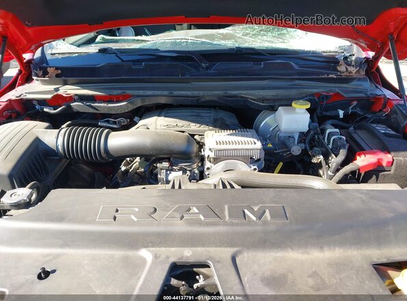 1C6SRFMTXRN111541 2024 RAM 1500 Red Vista trasera