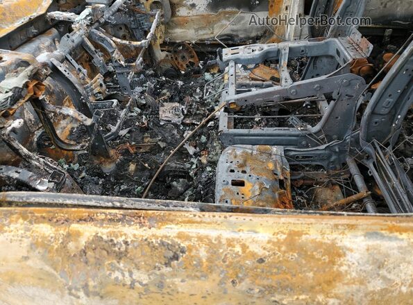 1C6SRFNT0RN233548 2024 RAM 1500 White Front interior view