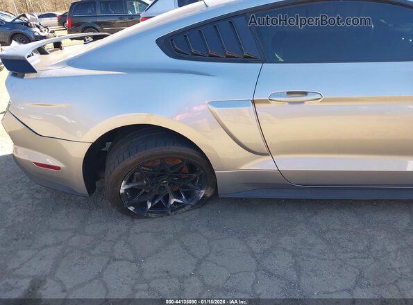 1FA6P8CF4L5151862 2020 FORD MUSTANG Silver Вид спереду