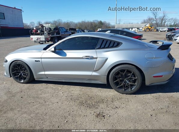 1FA6P8CF4L5151862 2020 FORD MUSTANG Silver Панорамний вид салону 360°