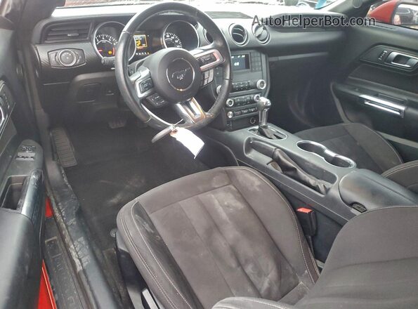 1FA6P8TH5N5145976 2022 FORD MUSTANG Red Widok deski rozdzielczej