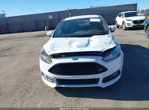 1FADP3L92JL282818 2018 FORD FOCUS ST White Instrument cluster view