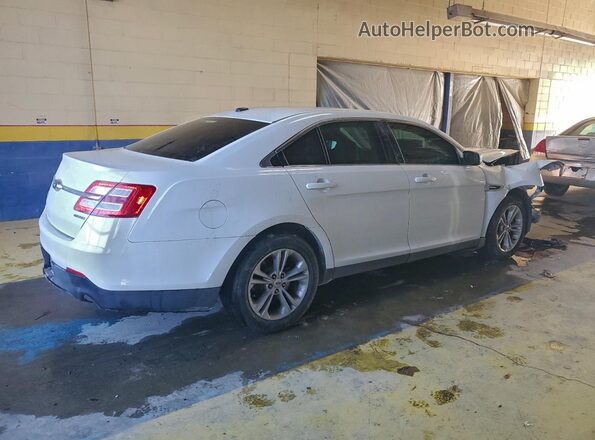 1FAHP2D87KG105449 2019 FORD TAURUS Белый Задняя правая четверть