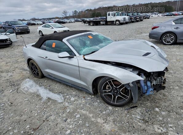 1FATP8UH2J5124093 2018 FORD MUSTANG Silver Przód prawy