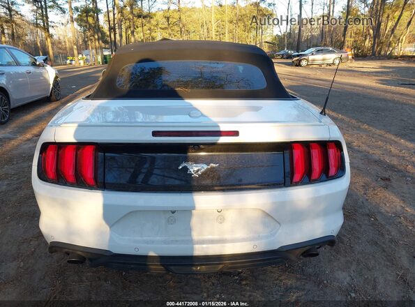 1FATP8UH2N5102861 2022 FORD MUSTANG White 