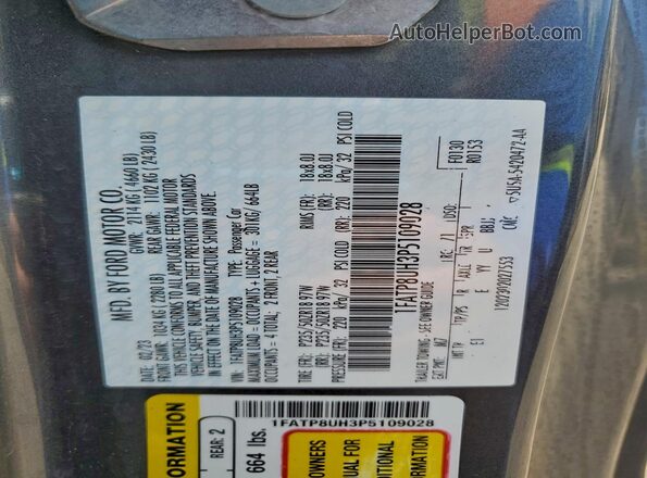 1FATP8UH3P5109028 2023 FORD MUSTANG Charcoal Vista del compartimento del motor