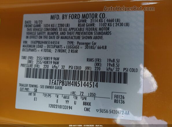 1FATP8UH4N5144514 2022 FORD MUSTANG Yellow Widok komory silnika
