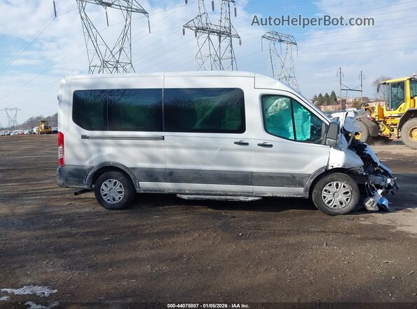 1FBAX2C80MKA31826 2021 FORD PASSENGER White უკანა სალონის ხედი