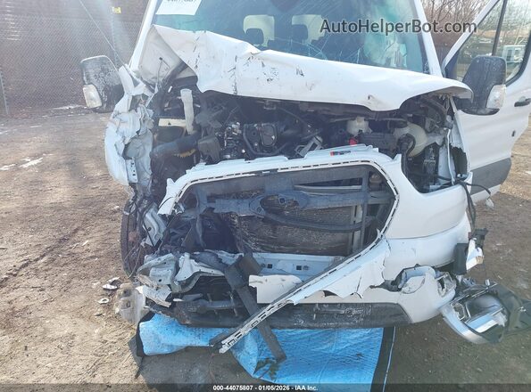 1FBAX2C80MKA31826 2021 FORD PASSENGER White უკანა ხედი