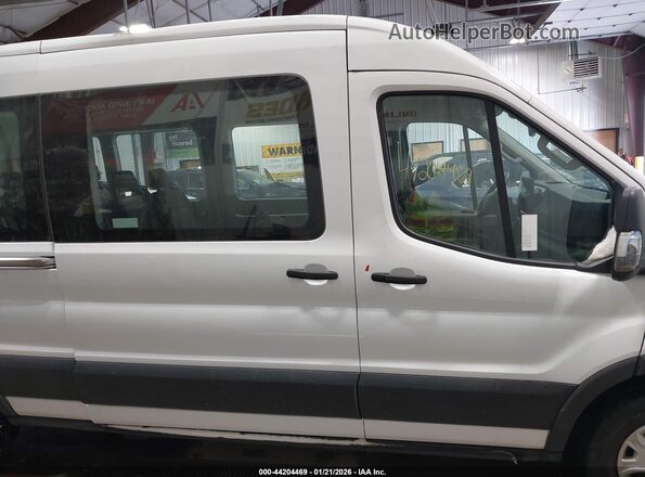 1FBAX2C80PKA53880 2023 FORD PASSENGER White 