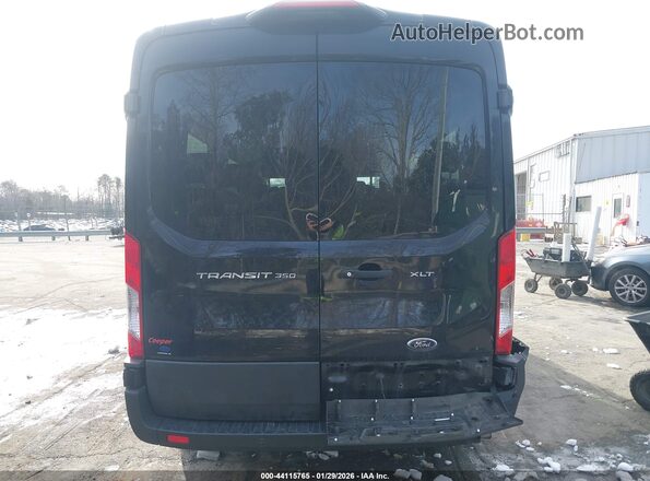 1FBAX2C86RKB81706 2024 FORD PASSENGER Black Դիմացի տեսք