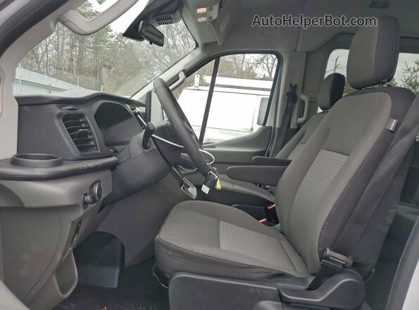 1FBAX2C89TKA20337 2026 FORD TRANSIT White Вид салону спереду